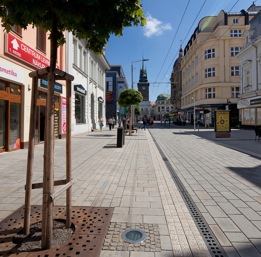 odvodnění Třída Míru obloukové linie